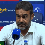 Artur Jorge sai em defesa de Matheus Pereira após camisa 10 decidir jogo contra o Flamengo