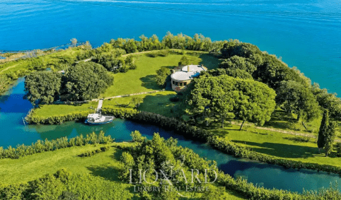 Ilha de Creton, à venda em Veneza, na Itália