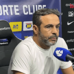 Artur Jorge explica trocas e admite que Cruzeiro mereceu derrota para o Vasco