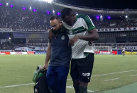Titular do Coritiba, Jacy se machuca e preocupa após substituição contra o Remo