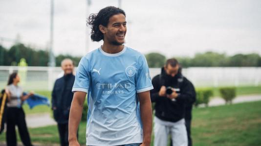 Ayyoub Bouaddi é o novo reforço do Manchester City