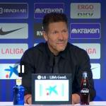Júlian Álvarez deixa jogo 'sozinho', e Simeone explica: 'Decisão do Atlético'