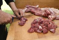 Como afiar uma faca de cozinha: veja três opções sem ferramentas profissionais