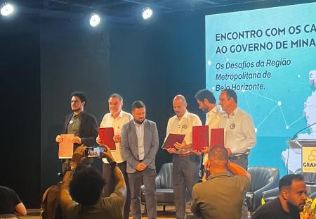 Túlio Lopes (PCB), Patrus Ananias (PT), Mateus Simões (PSD), Gabriel Azevedo (MDB) e Flávio Roscoe (Fiemg) compareceram à sabatina da Granbel com candidatos ao Governo de Minas