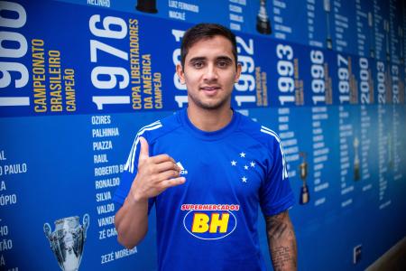 Everton Felipe no Cruzeiro em 2020