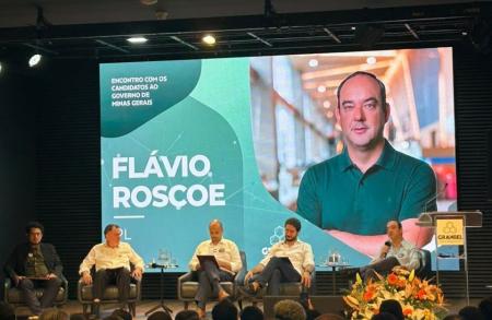 Flávio Roscoe falou sobre a dívida de Minas em debate de candidatos ao Executivo Estadual