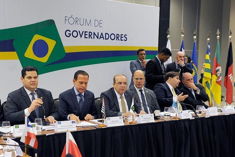 Quanto ganha o governador de cada estado brasileiro?