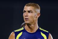 Após casamento, Cristiano Ronaldo surpreende e surge com novo visual