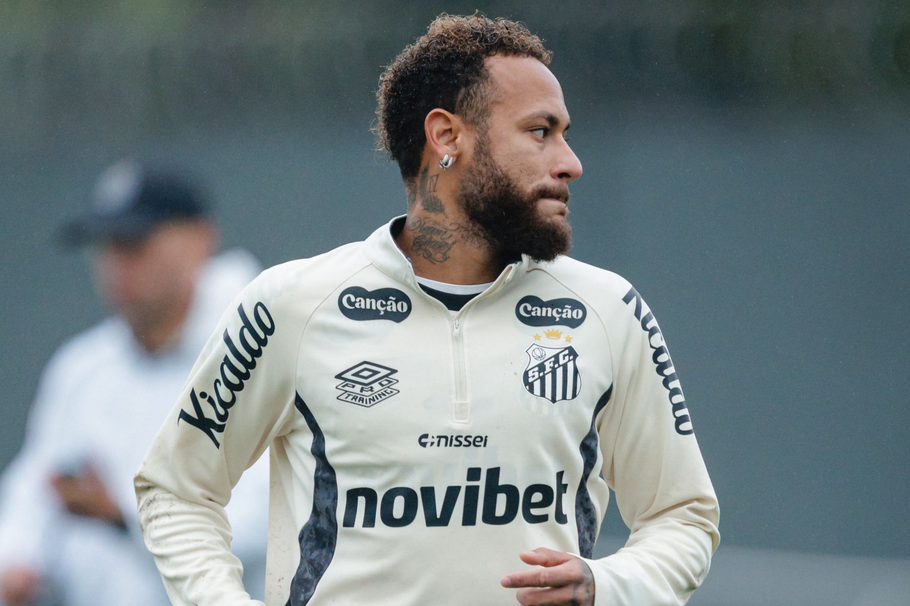 Com Neymar, Santos recebe Macará por vantagem nas oitavas da Sul-Americana