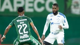 Fora de casa, Cruzeiro 'trava' e empata com a Chapecoense pela Copa do Brasil