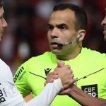 Inter x Corinthians: árbitro de Vitória x Palmeiras se envolve em nova polêmica
