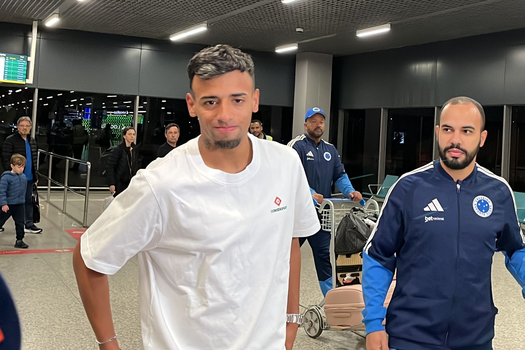 Pronto para jogar no Cruzeiro? Lucho Rodríguez abre o jogo ao chegar em Belo Horizonte