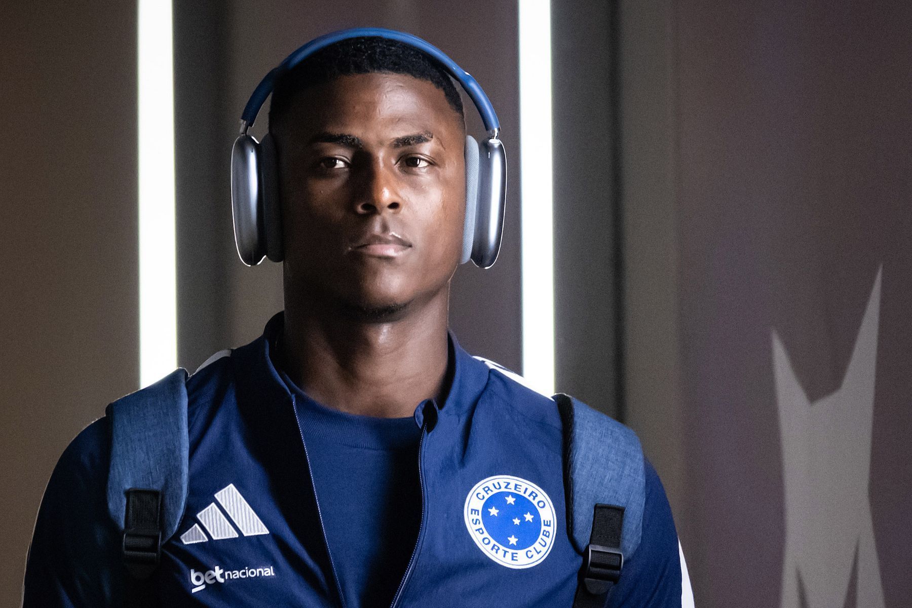 Com lesão na coxa, Néiser desfalca o Cruzeiro e seguirá fora em 'decisões'