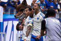 Cruzeiro 'pega embalo' e ganha alternativas antes de jogo contra o Flamengo