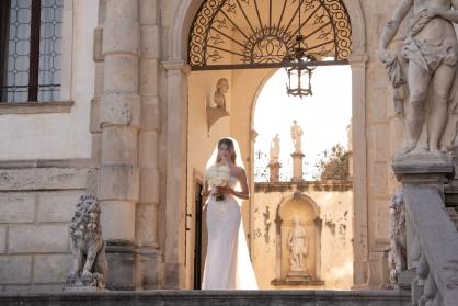 Ricardo Lucarelli e Sofia Tumminia se casam em castelo na Itália