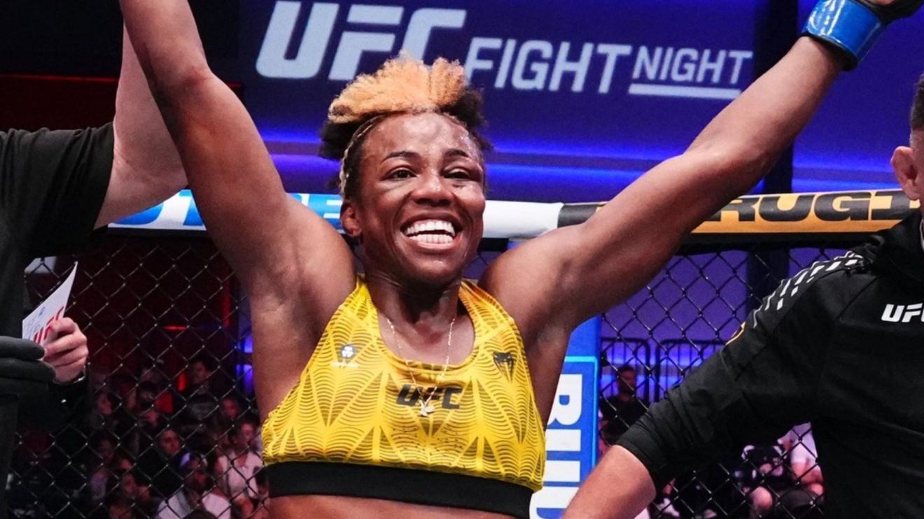 Lutadora 'mineira' dispara em ranking do UFC após emendar sequência de vitórias