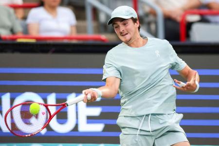João Fonseca em ação no Masters 1000 de Montreal