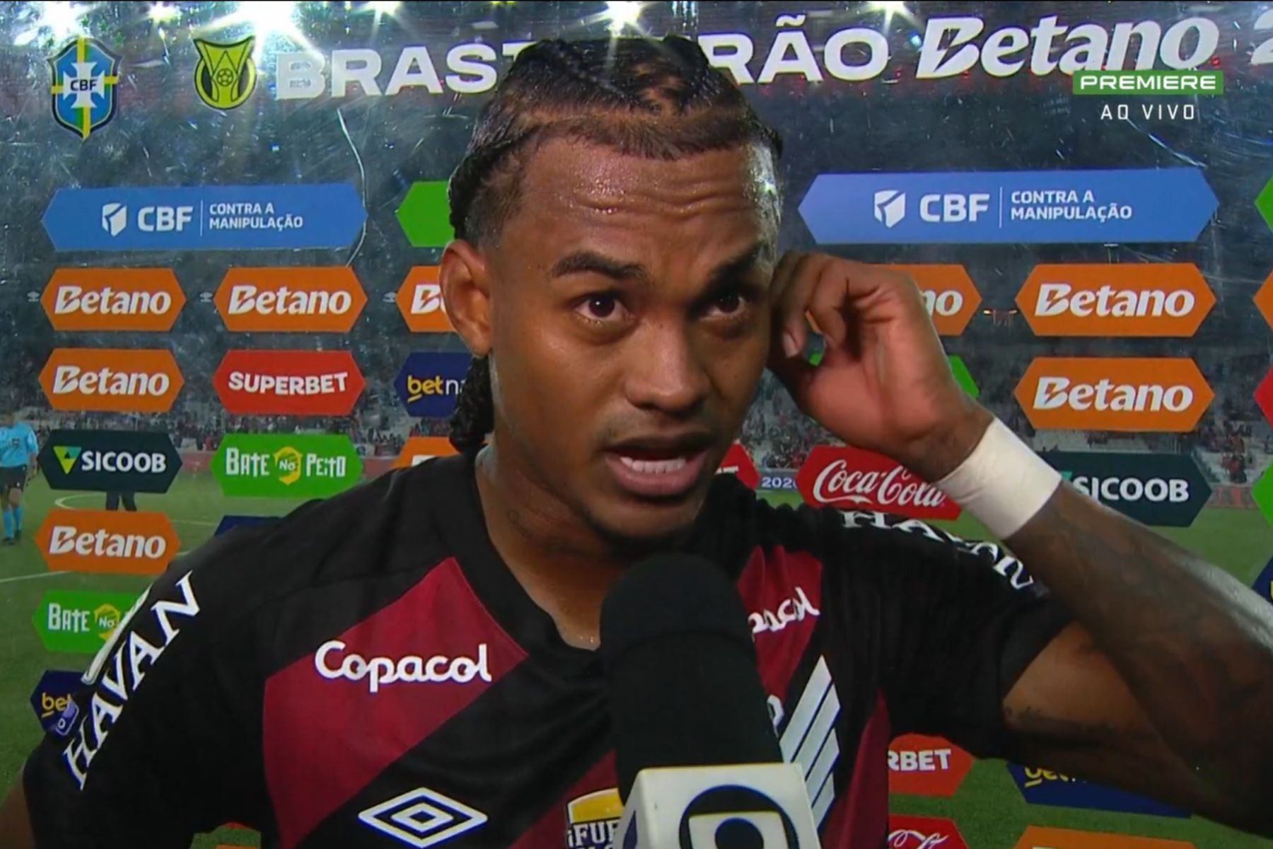 Autor de gol do Athletico-PR, Vargas analisa empate com RB Bragantino: 'Complicado'