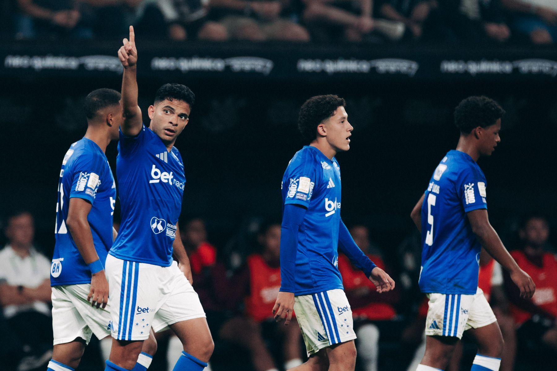 Patrocinador bilionário reage à vitória do Cruzeiro sobre o Corinthians