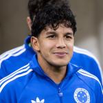 Lucas Romero faz 300º jogo pelo Cruzeiro e atinge feito inédito no clube