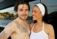 Brooklyn Beckham toma atitude após comentário ofensivo sobre a esposa