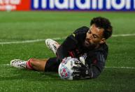 Vozinha estreia pelo Colo-Colo com goleada e como parceiro de jogador do Atlético