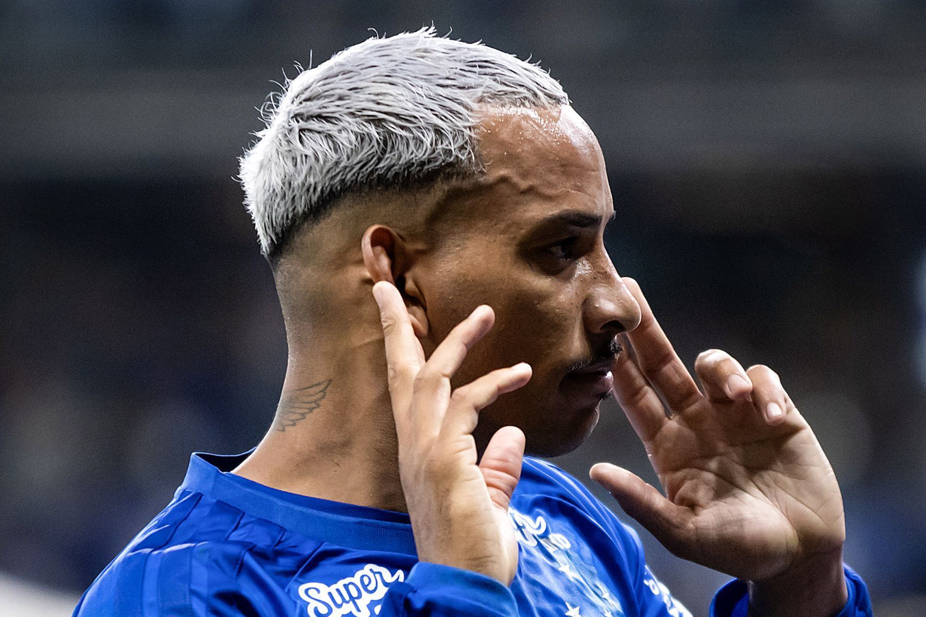 Matheus Pereira lidera ranking de assistências e vive ano mais goleador no Cruzeiro