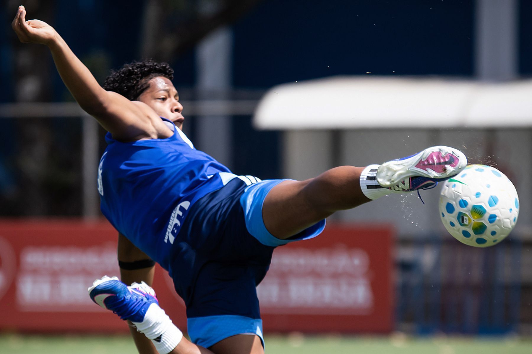 Duelo com Vasco pode ser chance de afirmação para trio de R$ 56 milhões do Cruzeiro