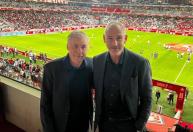 Ancelotti assiste a jogo de gigante europeu e revela observação de destaques brasileiros