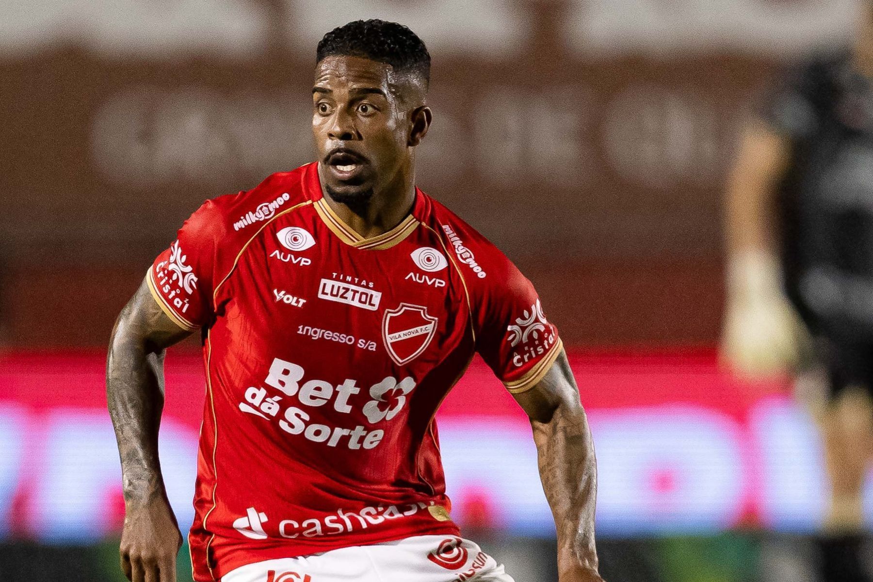 Clube da Série B se pronuncia após atleta ser alvo de operação da Polícia Federal
