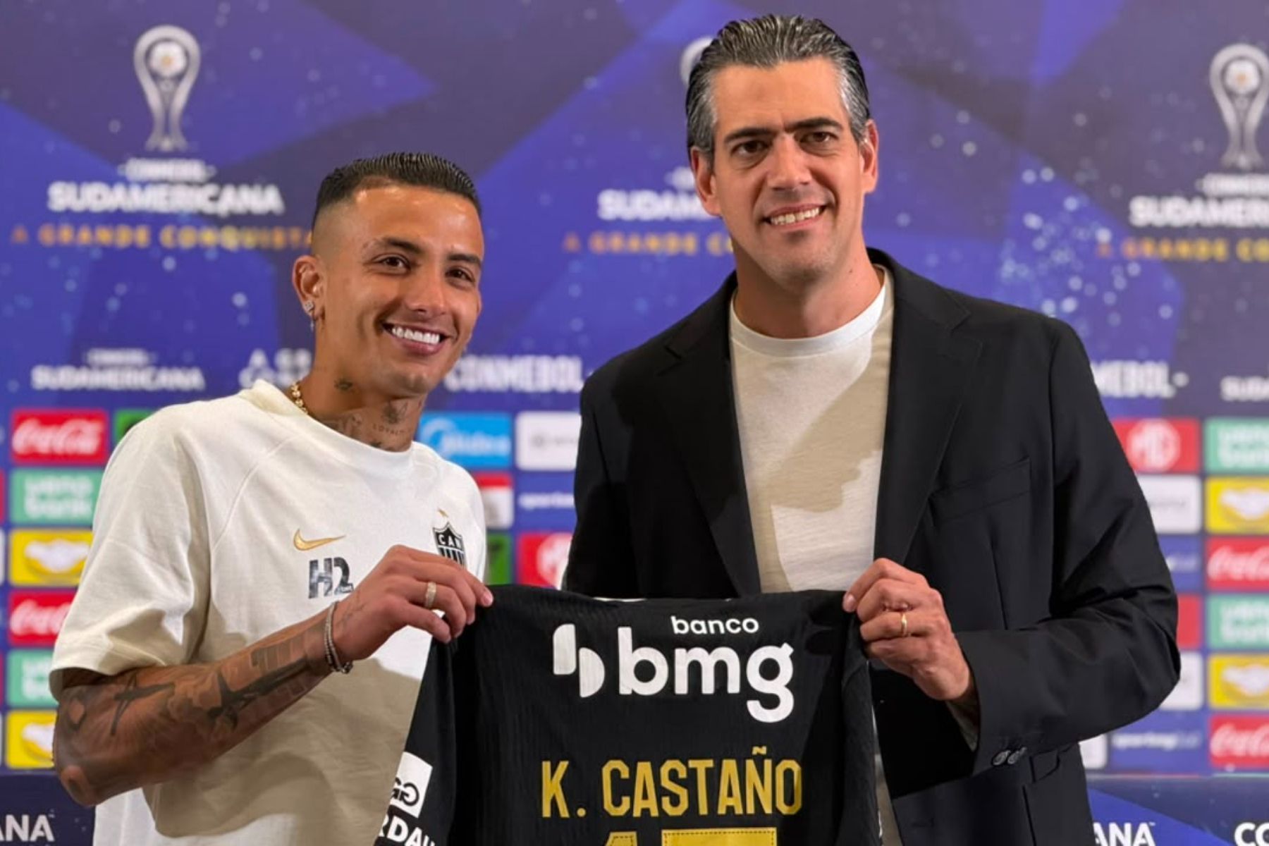 Diretor do Atlético dá pista sobre futuro de Castaño no clube