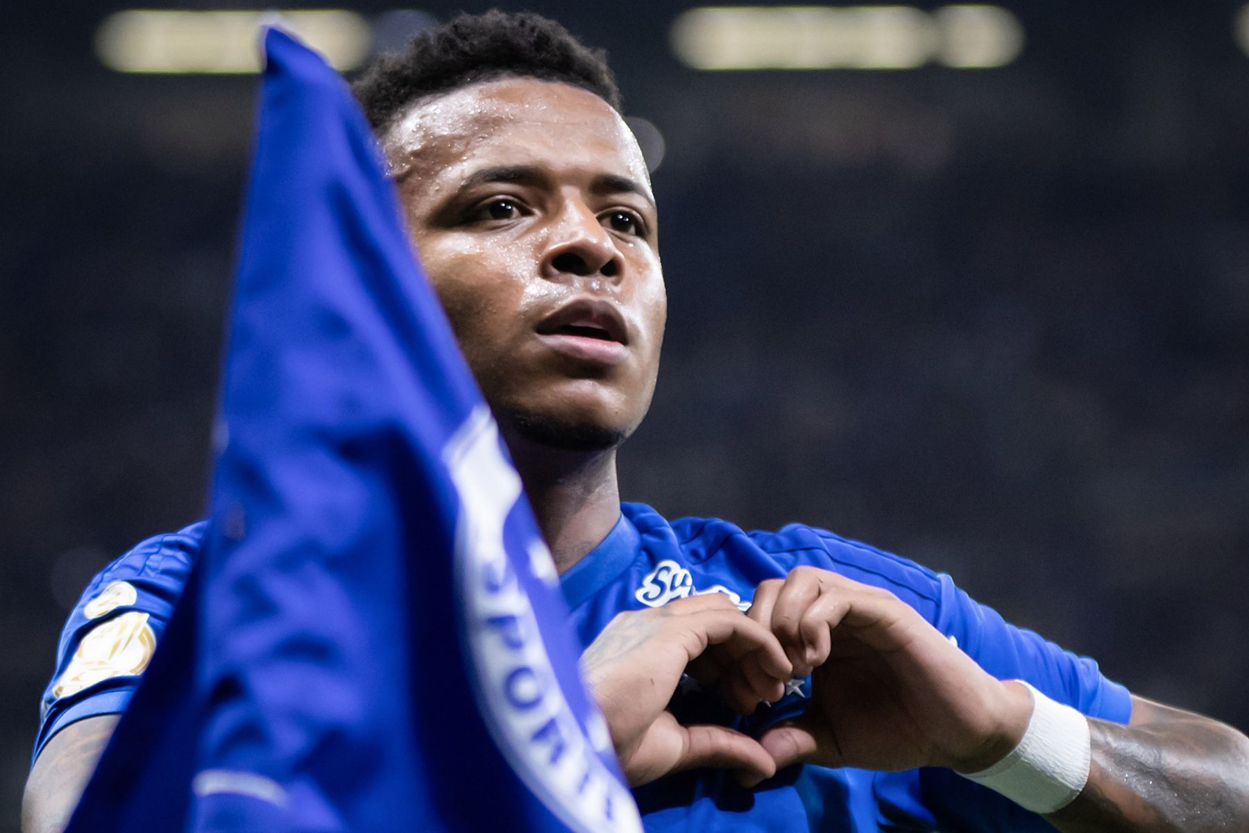 Arroyo revela 'segredos' para sequência de golaços pelo Cruzeiro em jogos de peso