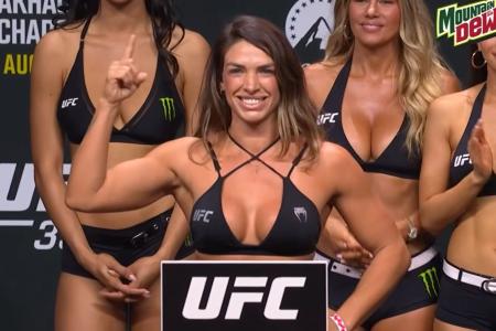 Brasileira Mackenzie Dern defende cinturão do UFC