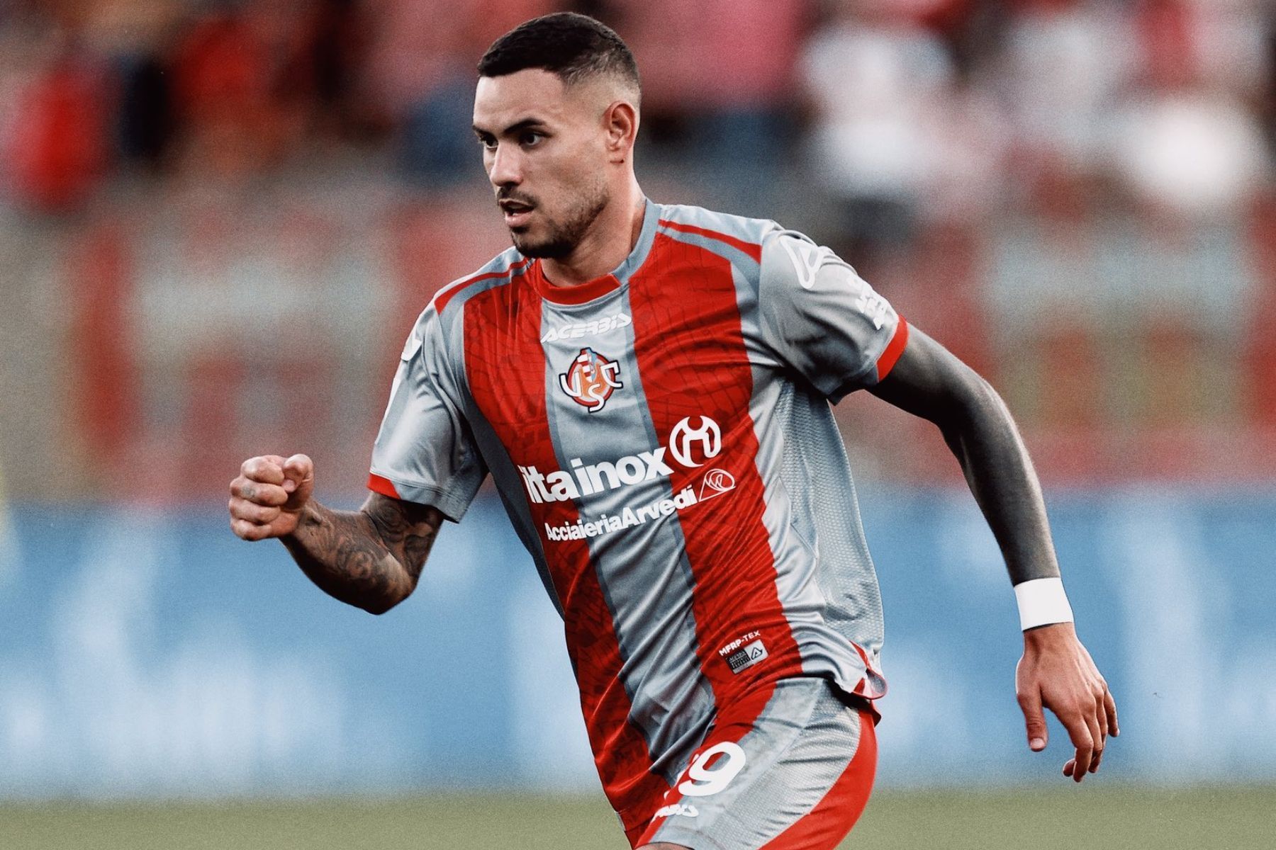 Inter encaminha a contratação de Sanabria, atacante que disputou a Copa do Mundo