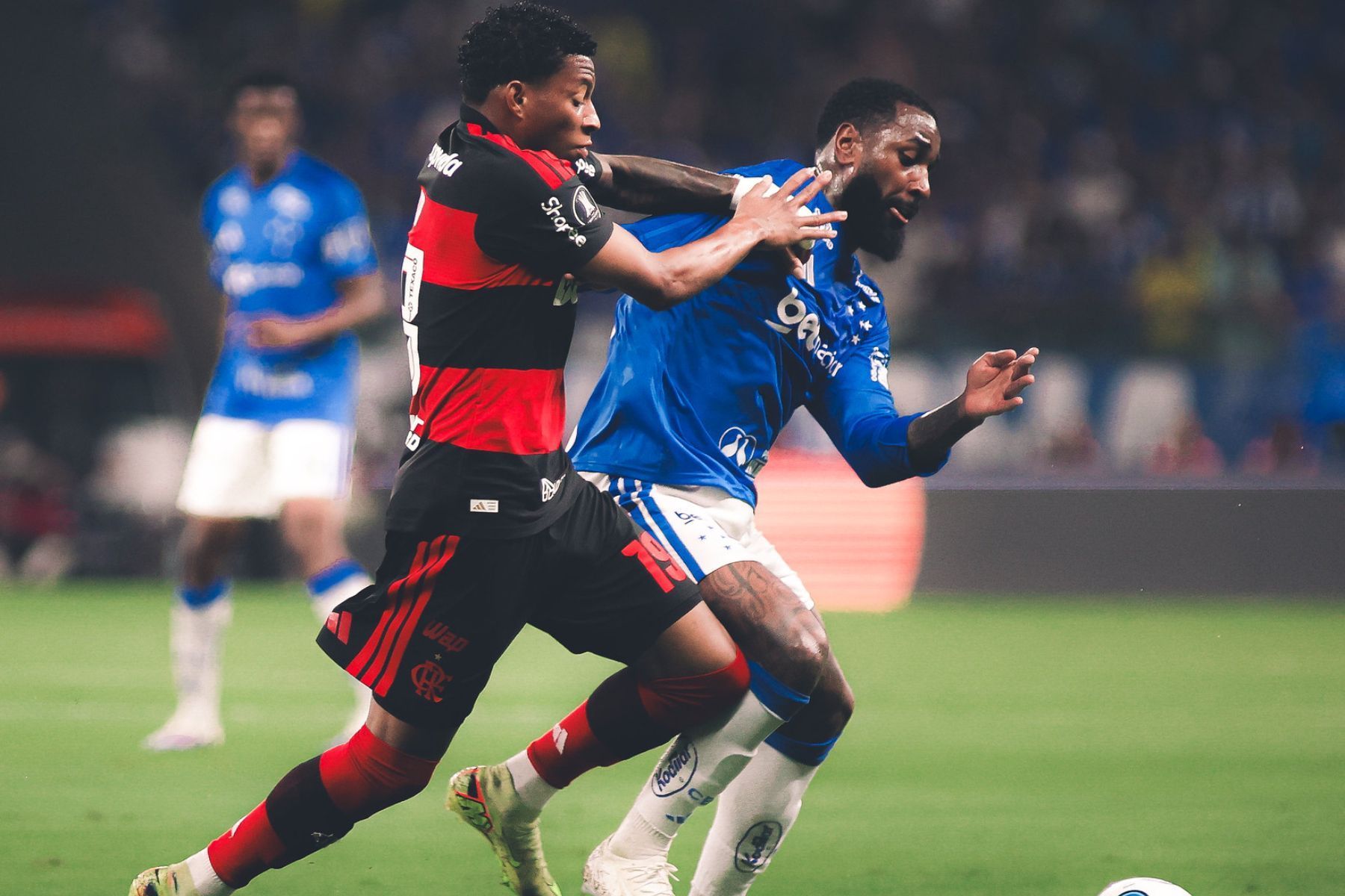 ‘Favorito lá’: Fabrício vê Cruzeiro em vantagem contra Flamengo após empate