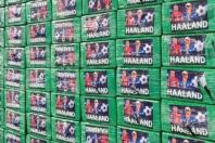 Polícia do Equador apreende 370 pacotes de cocaína estampados com foto de Haaland
