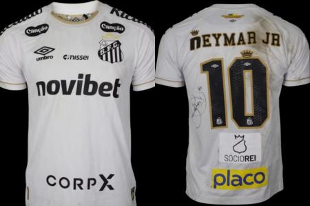 Camisa de Neymar é leiloada por mais de R$ 100 mil • MWS/Divulgação
