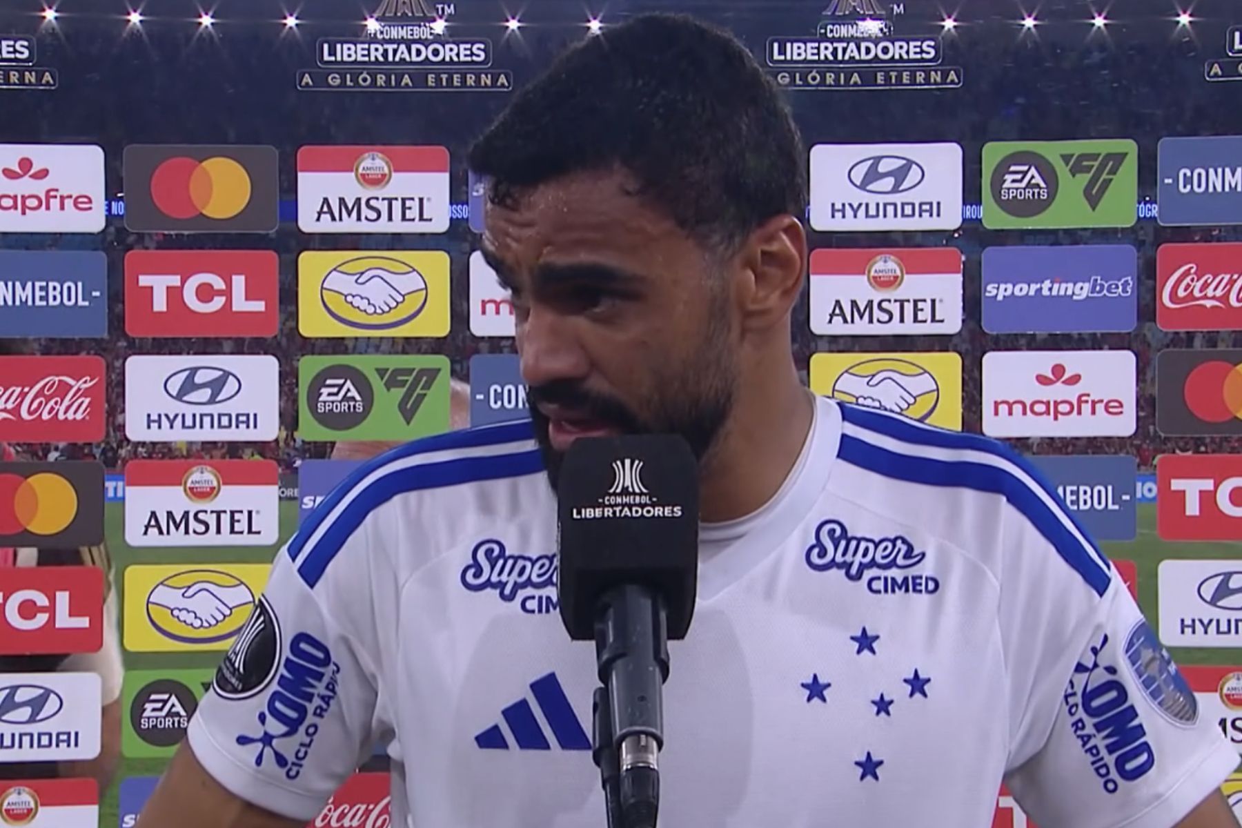 Fabrício Bruno é direto sobre eliminação do Cruzeiro na Libertadores: 'Descuido'