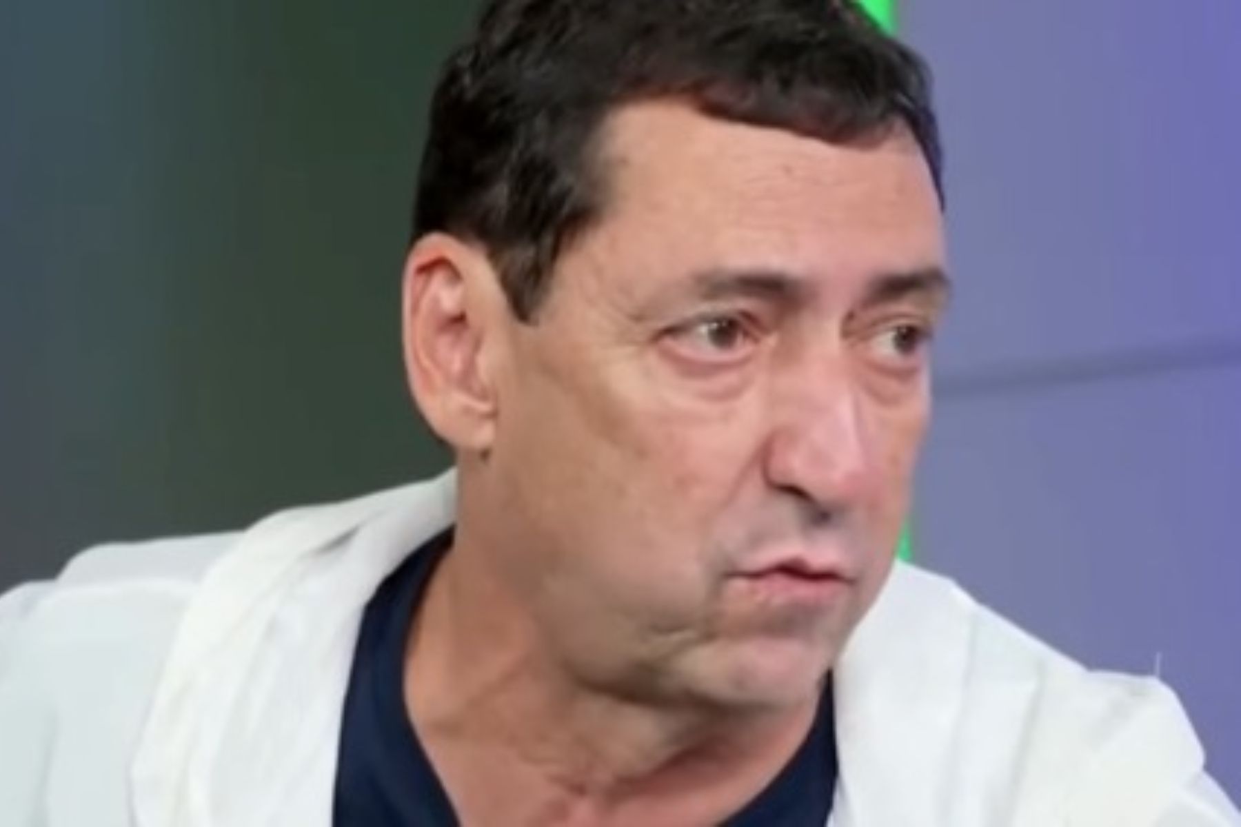 Cruzeiro x Atlético: PVC é direto sobre Kaio Jorge em lance com Ruan Tressoldi