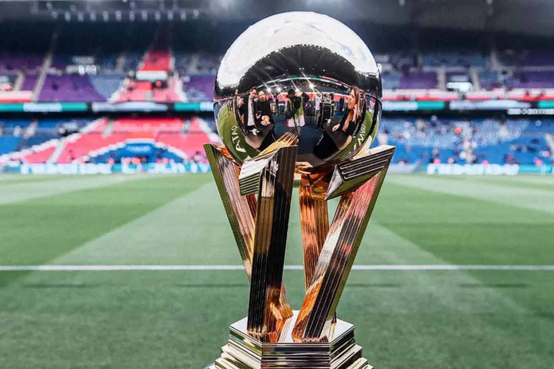 Todos os jogos deste sábado (22) pelo Campeonato Francês