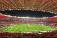 Internacional x Grêmio: escalações para GreNal de ida pelas quartas da Copa do Brasil