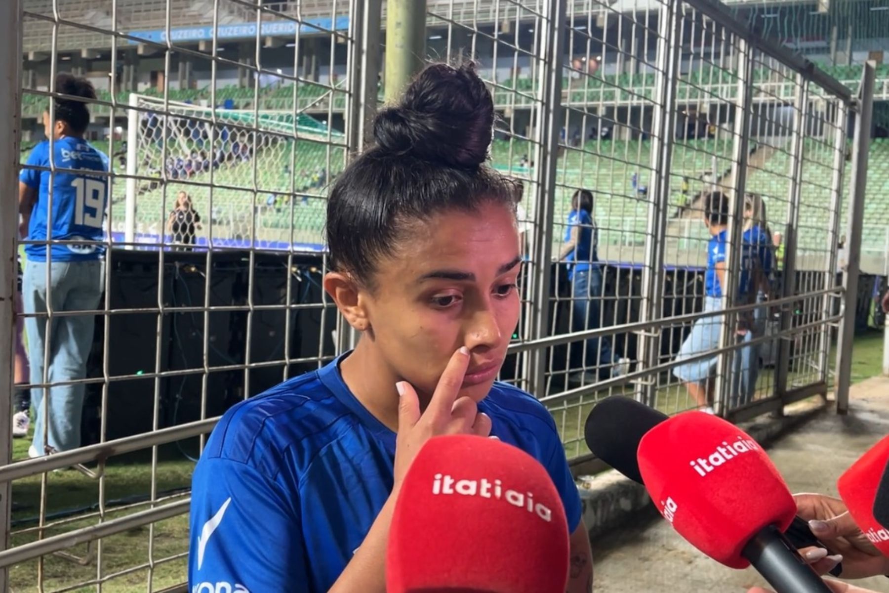 Lateral do Cruzeiro admite erros em revés para o Corinthians no Brasileiro Feminino