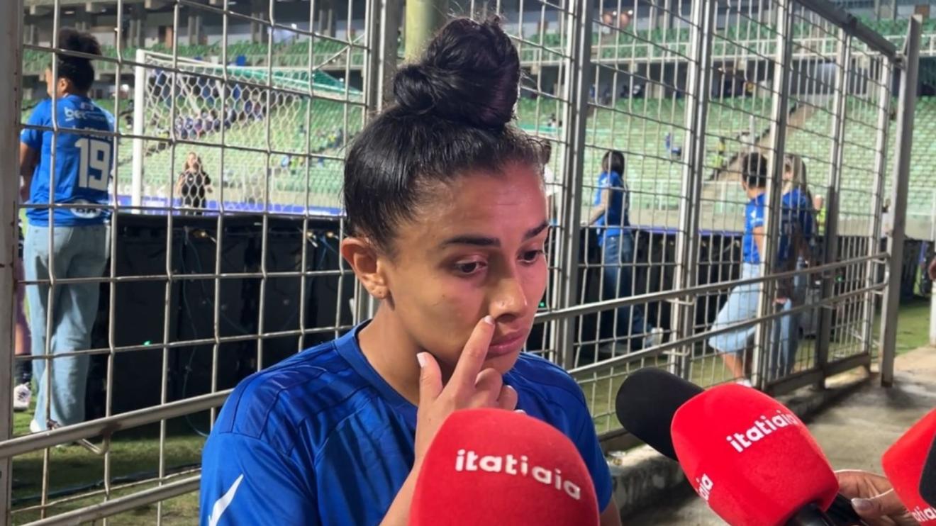 Lateral do Cruzeiro admite erros em revés para o Corinthians no Brasileiro Feminino