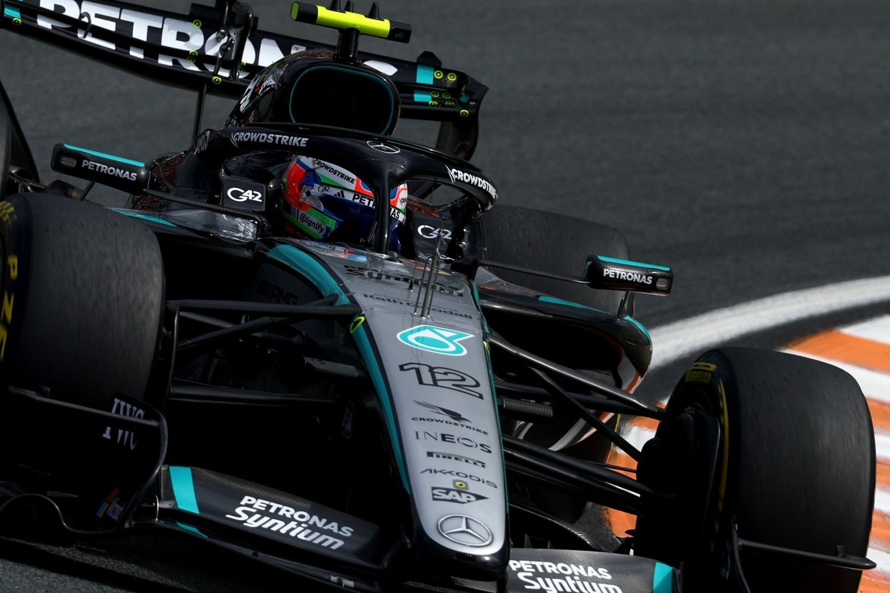 Kimi Antonelli lidera único treino livre do GP da Holanda de F1; Bortoleto é 9º