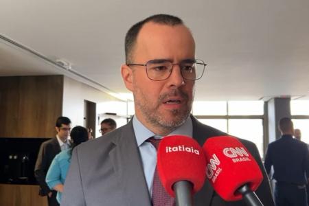 Na foto, o secretário Nacional de Aviação Civil, do Ministério de Portos e Aeroportos, Daniel Longo • Itatiaia
