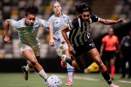 Atlético vence o Grêmio pela 16ª rodada do Campeonato Brasileiro Feminino • Reprodução|Instagram|galoffeminino