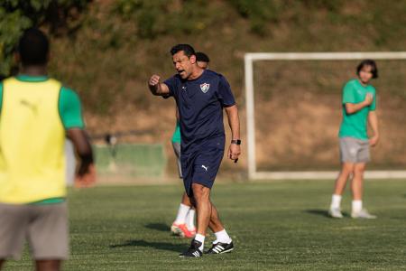 Fred, técnico do Sub 20 do Fluminense