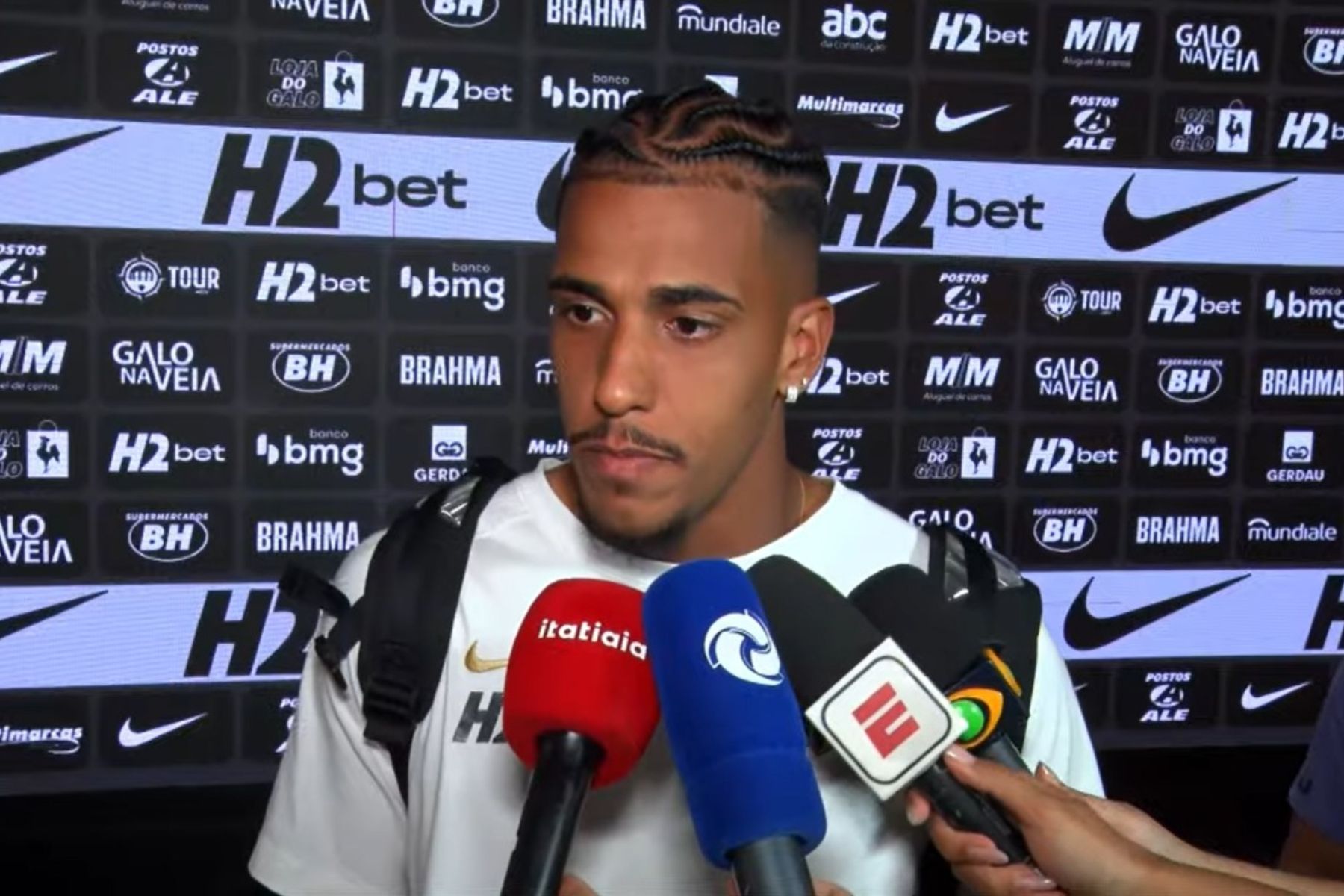 O que diz Delfim sobre chance de substituir Everson em decisão do Atlético