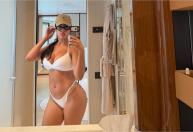 Esposa de Cristiano Ronaldo rebate críticas ao corpo: ‘Amo minhas curvas’