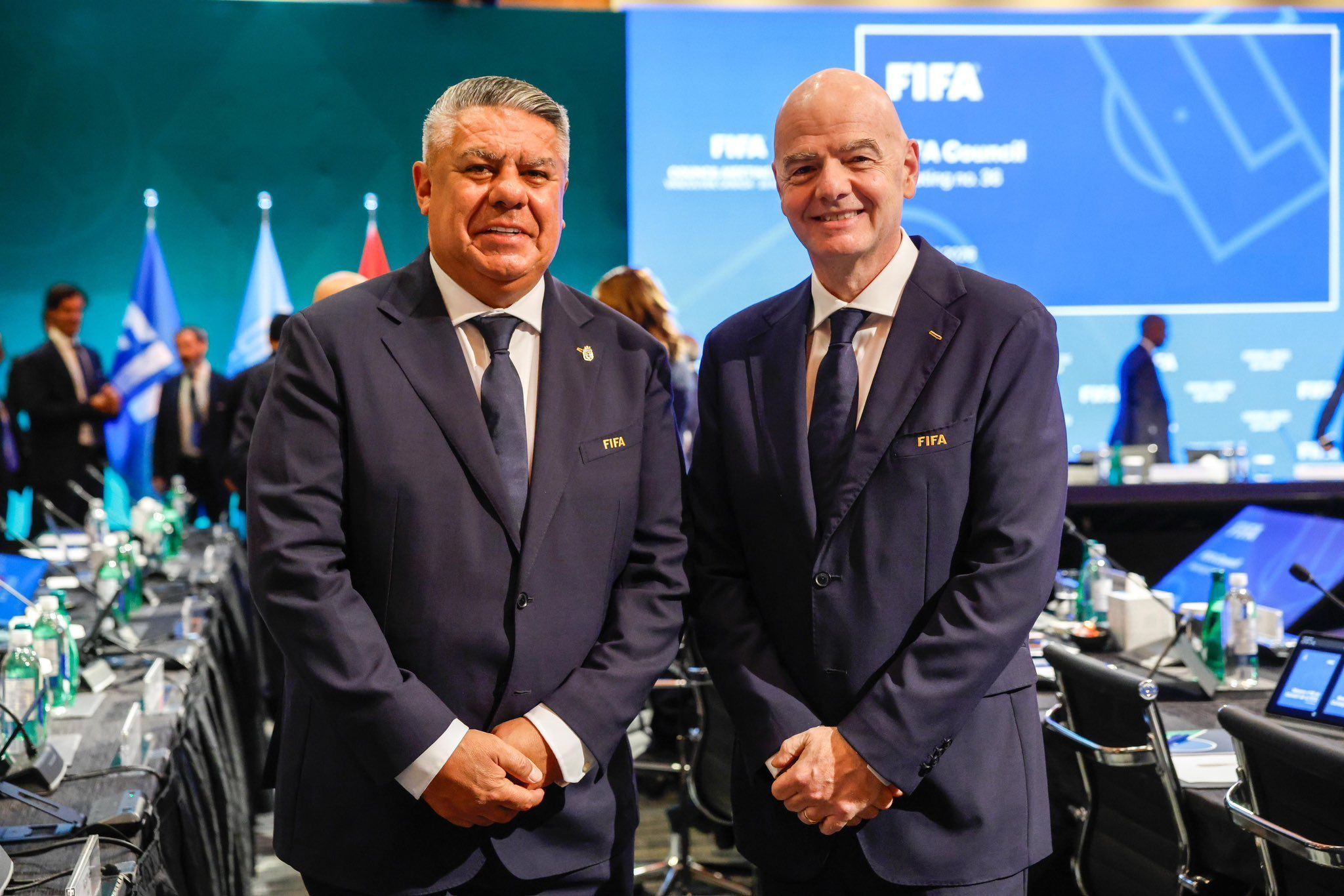 Presidente da AFA dispara sobre teorias de 'entregada' para Espanha: 'Mês de mentiras'